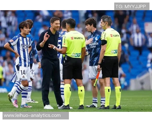 波尔图友谊赛大胜皇马6-2补时争议进球引发全场热议